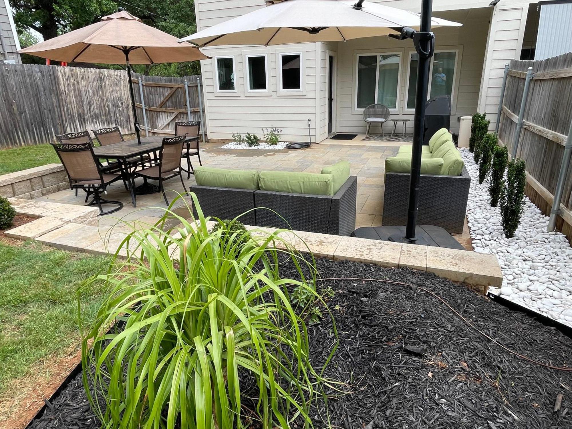 Stylish Townhome Near At&T Stadium, Globe Life, Six Flags & More Arlington Exterior foto